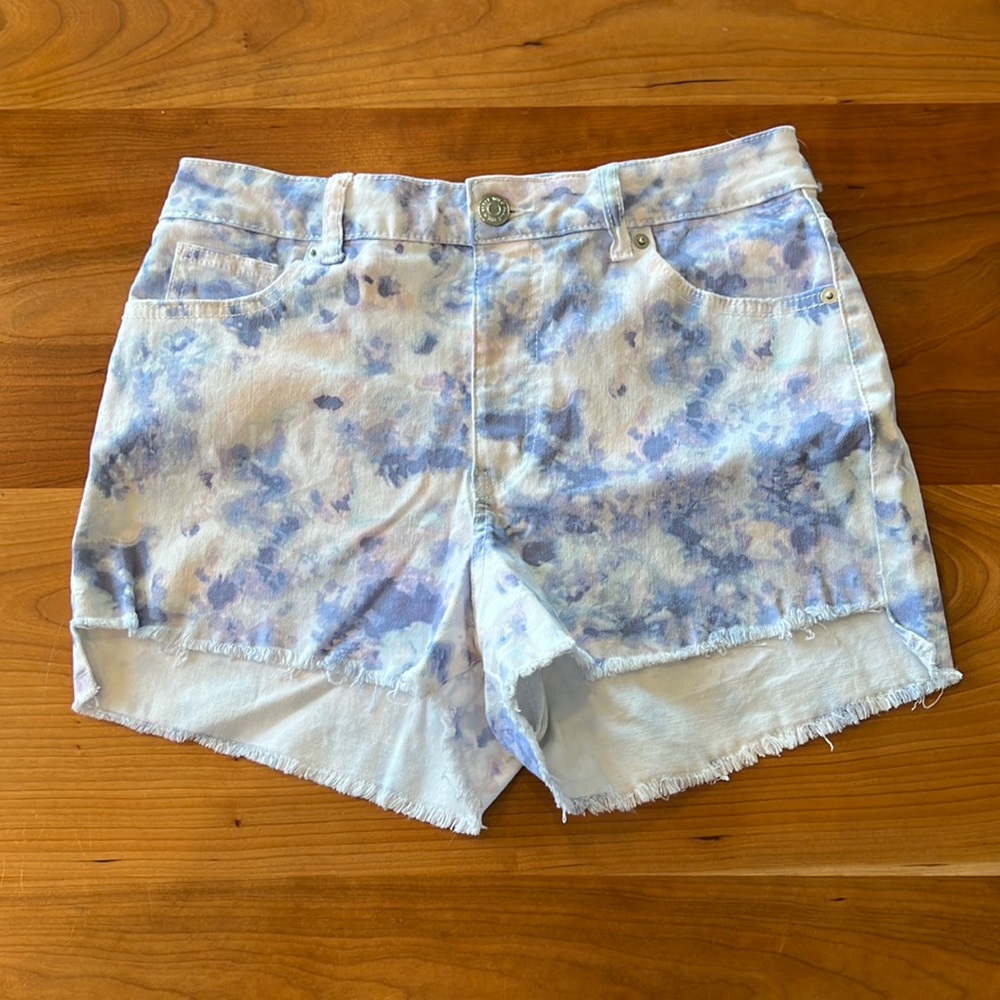 Wild Table Tie Dye Shorts, Longer Back, Frayed, Stretchy & Soft (Size 8)